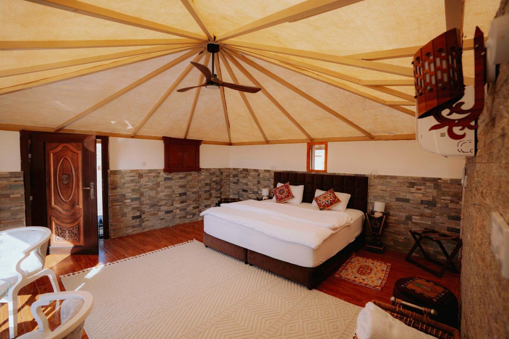 Ḩawīyah Silent Dunes Camp מראה חיצוני תמונה