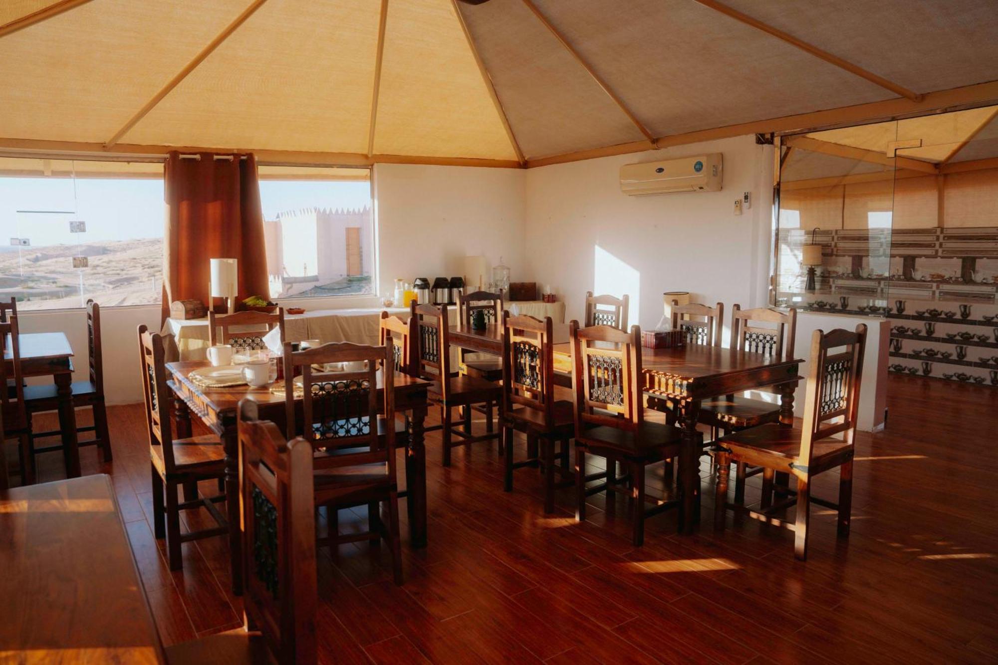 Ḩawīyah Silent Dunes Camp מראה חיצוני תמונה
